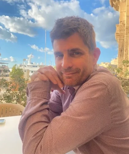 Matthew Tinker is a psychotherapist based in Reading